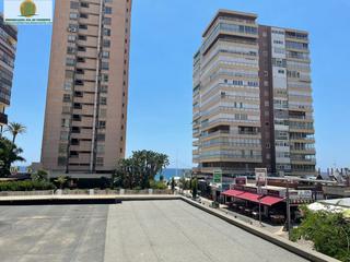 Appartement à Playa Levante. Excepcional vivienda en plaza triangular