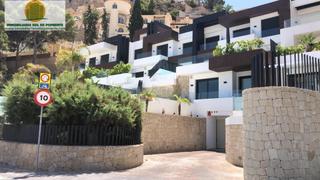 Casa a Playa Poniente. Duplex de lujo en primera linea benidorm.