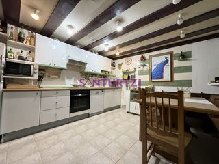 Local Comercial en Larrea - San Juan de Dios - Peñota