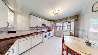 Flat in Kabiezes. Exclusiva vivienda con espectacular terraza de 30 m en kabiezes