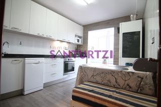 Duplex à Las Viñas. Dúplex en el centro, junto al parque gernika