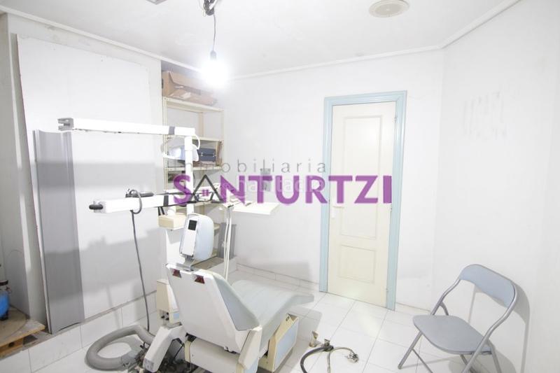 Foto d66a96aa-dba8-4839-9f50-60b20f3087ca. Lloguer local comercial a Centro Santurtzi