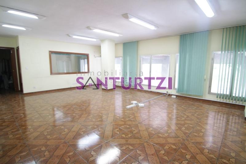 Foto 3ab6eb66-1d01-485e-b561-eb32ea6c3a7b. Rent business premise with heating in Larrea - San Juan de Dios - Peñota Santurtzi