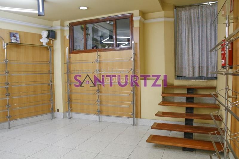 Foto 3bf734a5-1483-42ef-9291-3d5b856f367b. Alquiler local comercial  en Mamariga, 218 m2 con escaparate de 6 metros en Santurtzi