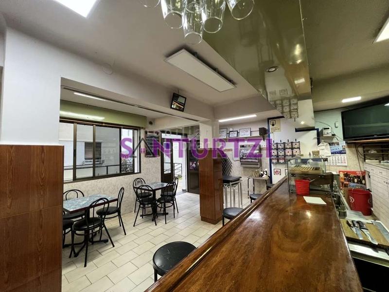 Foto 2395ebf5-5921-42f0-8d77-ca83bda75092. Local comercial bar en venta en el barrio san juan en Santurtzi