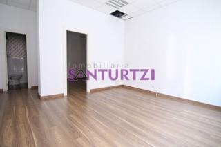 Local Comercial en La Txitxarra - Murrieta - Parke Santurtzi