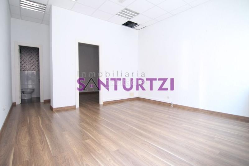Foto a89d2004-8508-4f30-b194-8137f7ffbc91. Location local commercial dans la txitxarra - murrieta - parke Santurtzi Santurtzi