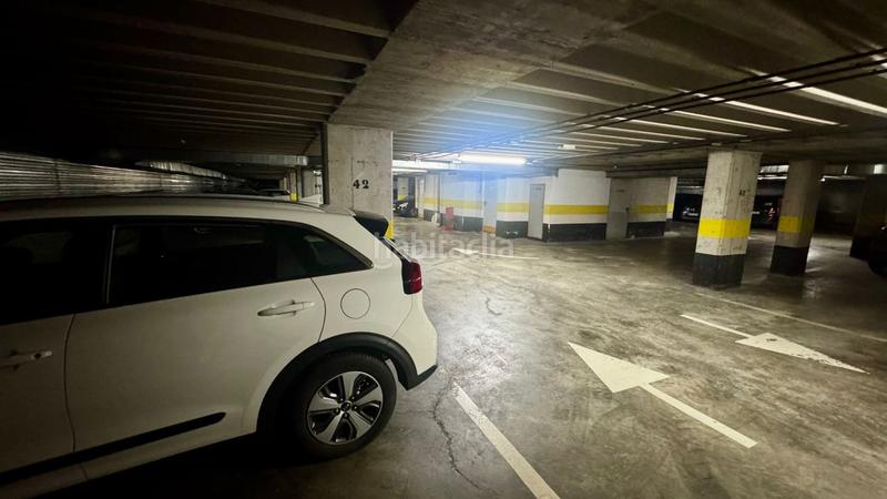 Foto 36f38e0d-117e-49a7-8ad0-9ff8008fba5d. Autoparkplatz in Centro Santurtzi