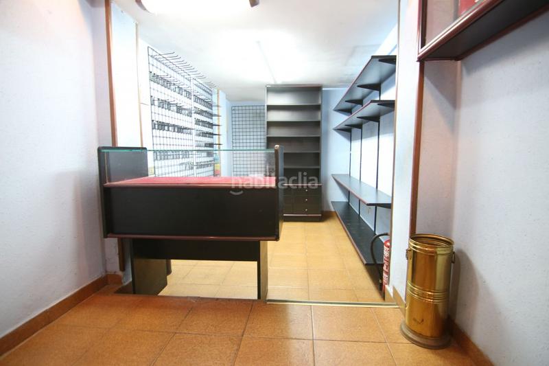 Foto ccb6cae5-fdf1-4770-acd1-b177fcb26b77. Lloguer local comercial a la txitxarra - murrieta - parke Santurtzi Santurtzi