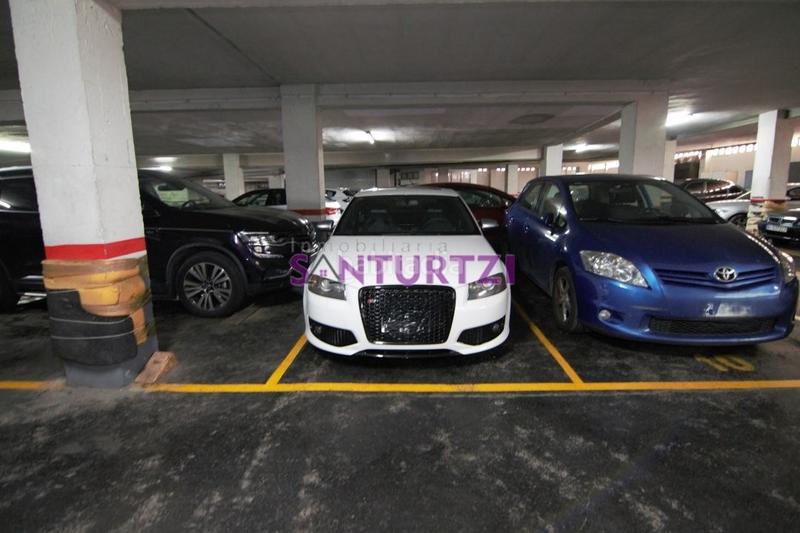 Foto 2679a0bf-b6dd-4b9d-a994-5829f7abd34c. Aparcament cotxe a Mamariga Santurtzi