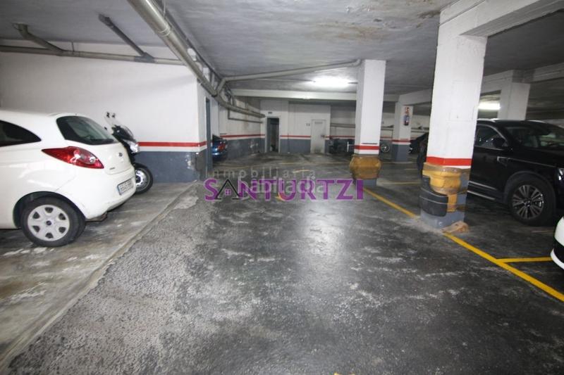 Foto 2762a9dc-5178-4722-ac47-63c64a6b866b. Aparcament cotxe a Mamariga Santurtzi