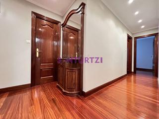 Appartement à Kabiezes. Vivienda de tres dormitorios en kabiezes