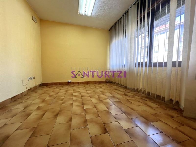 Foto dd2a252e-d520-4e4a-a9c9-c818f1c2effe. Lloguer oficina a Larrea - San Juan de Dios - Peñota Santurtzi