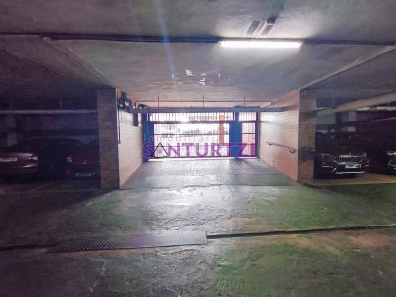 Foto 324c2ba4-8ddd-4d4d-9b39-3f5cdb1d37d4. Posto auto in Larrea - San Juan de Dios - Peñota Santurtzi