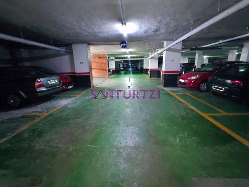 Foto b676e022-23da-41c8-93f6-7cae40c9297e. Posto auto in Larrea - San Juan de Dios - Peñota Santurtzi