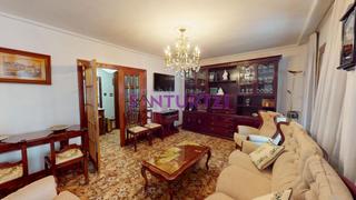 Appartement à Centro. Junto al parque central