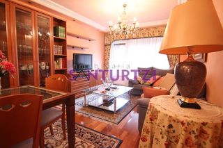 Miete Etagenwohnung in Larrea - San Juan de Dios - Peñota. Vivienda alquiler temporal sólo empresas