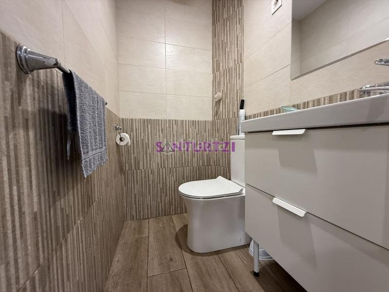 Foto 6b9e88e3-bcde-45af-a9fd-bd8ec711249b. Appartamento con riscaldamento in Kabiezes Santurtzi
