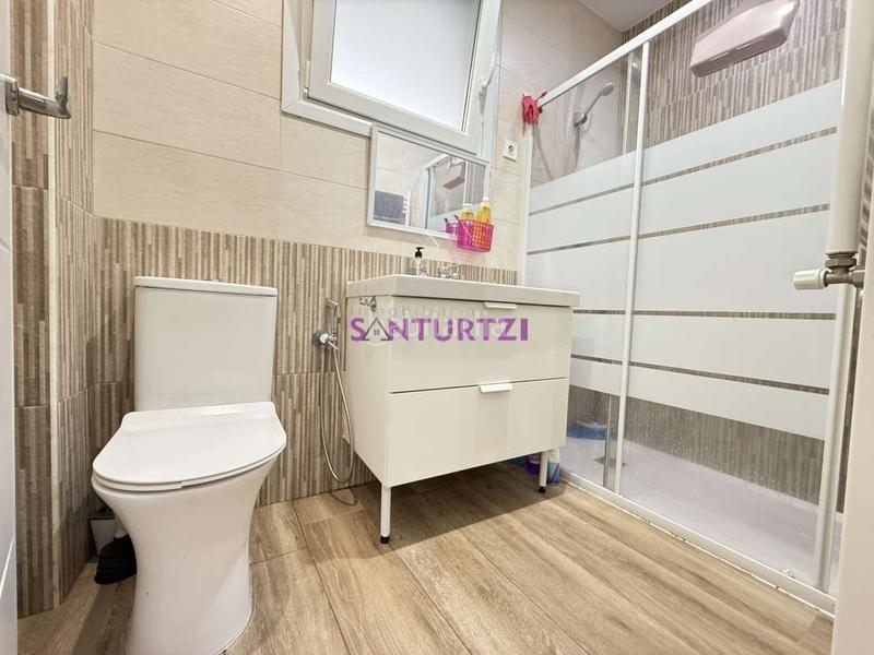 Foto 9d9eacc1-105d-40d5-a12f-fe3e322dd042. Appartamento con riscaldamento in Kabiezes Santurtzi