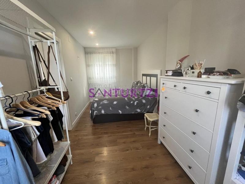 Foto 591e8f46-0b5f-434b-b84a-36a936340170. Piso precioso apartamento reformado en el barrio sana juan en Santurtzi