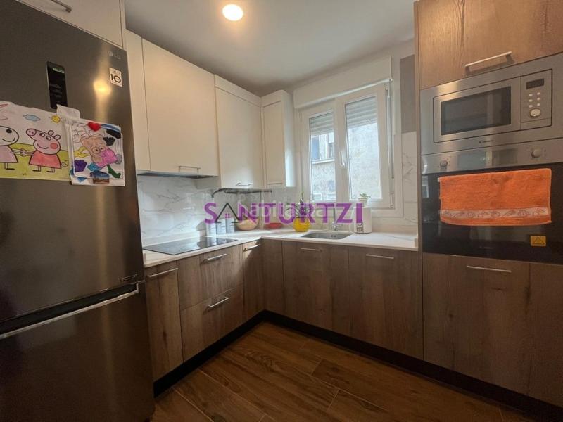 Foto 65e32d7f-92fa-4da8-8de0-40c435e6042f. Piso precioso apartamento reformado en el barrio sana juan en Santurtzi