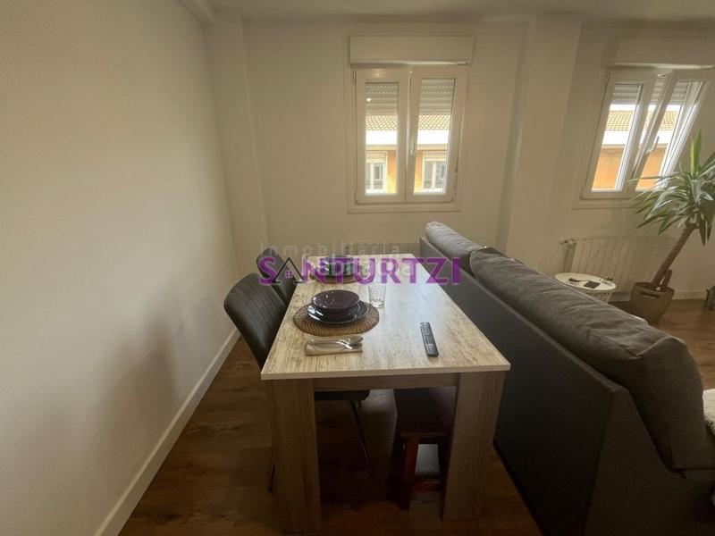 Foto bd996b6f-d108-468b-a1b1-c71f75486115. Piso precioso apartamento reformado en el barrio sana juan en Santurtzi