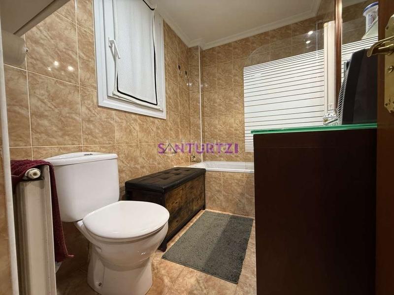 Foto 10f58869-5a04-45f1-a9a5-303f310c1091. Appartamento con riscaldamento in Kabiezes Santurtzi