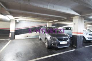 Aparcament cotxe a La Txitxarra - Murrieta - Parke Santurtzi. Parcela de garaje para dos coches en la txitxarra