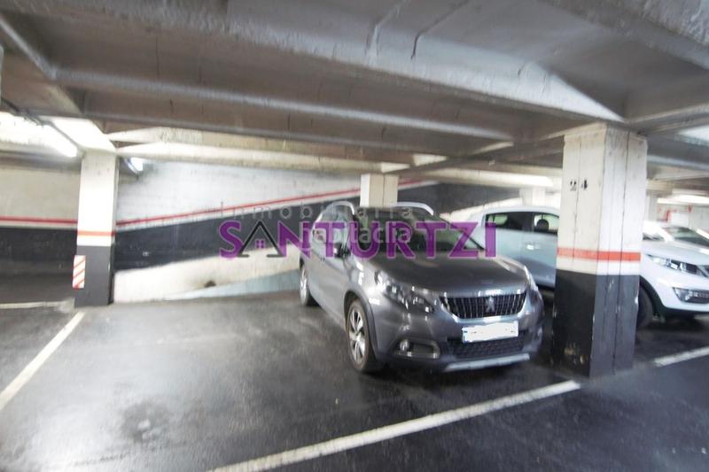 Foto 51b84e1b-6993-4550-9c89-4d25fe54ae7e. Aparcament cotxe a la txitxarra - murrieta - parke Santurtzi Santurtzi