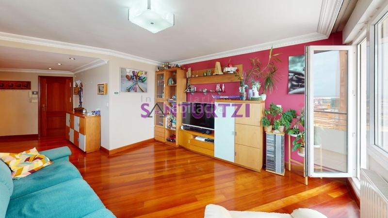 Foto 56d2fea6-5e49-47c1-a5c7-6b01d8a7c082. Duplex con riscaldamento parcheggio in Mamariga Santurtzi