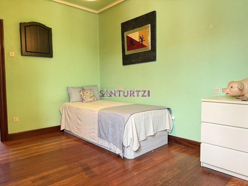 Foto 2b5b38c4-c924-431c-8fd2-3b00ef664ff6. Pis a la txitxarra - murrieta - parke Santurtzi Santurtzi