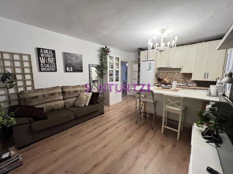 Foto 08ee2881-73bb-457a-a3a6-a0f9fd3c62be. Appartamento con riscaldamento in Buenavista Portugalete