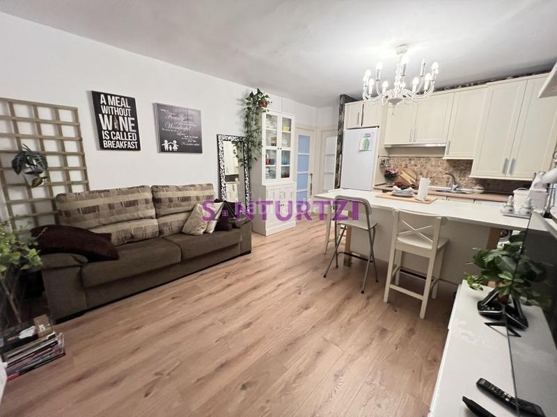 Foto 944eb8a0-e86c-4a6a-8dcc-b51dd5a2ef38. Appartamento con riscaldamento in Buenavista Portugalete