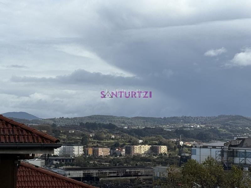 Foto c24e1347-d741-45e8-814e-1b5fa98c9065. Flat with heating parking in Azeta - Abatxolo Portugalete