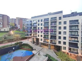 Pis a Larrea - San Juan de Dios - Peñota. Vivienda en venta en plaza coscojales