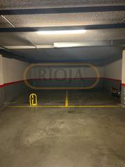 Posto auto  Hondarribia kalea. Plaza de garaje con trastero amplio en lakua