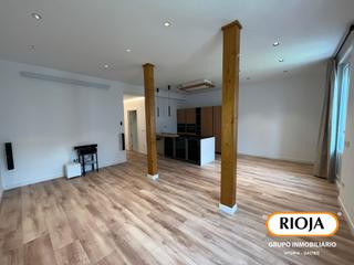Pis  Provincia plaza. Piso en laza a provincia