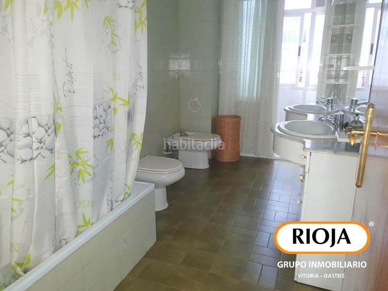 Foto 101180e1-44d7-4ee2-b1be-90b85de03036. Appartamento con riscaldamento in Santa Lucía Vitoria - Gasteiz