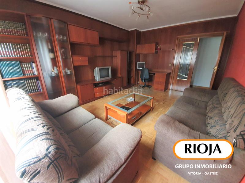 Foto 1e529b2d-ec37-4fdf-bacd-53a513a837f6. Appartamento con riscaldamento in Santa Lucía Vitoria - Gasteiz