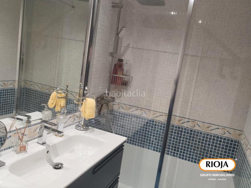 Foto 96009c84-e0c7-4de7-b6f8-85704a445f60. Piso ¿buscas una vivienda para entrar a vivir y con mucha luz en la zona nueva de lakua? en Vitoria - Gasteiz