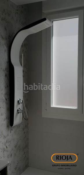 Foto d785882e-a4c5-4474-bfd1-9d4023d8f92b. Pis amb calefacció a El Anglo Vitoria - Gasteiz