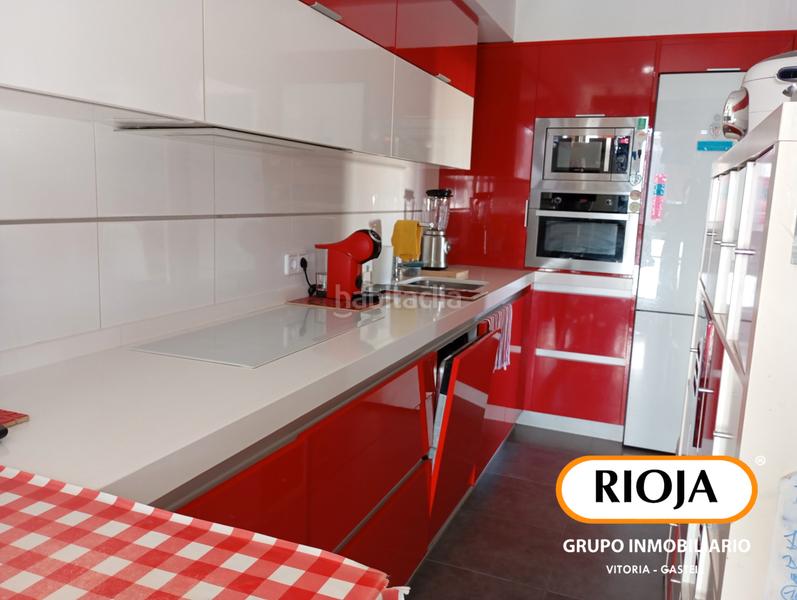 Foto 0e882f7d-2778-478b-a261-888e29801dfe. Appartement dans Salburua - Arantzabela Vitoria - Gasteiz