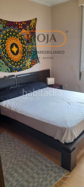 Foto 0a9488c6-5595-4b26-8253-4c0c6008c56d. Piso vivienda sin ascensor, con posibilidad de ponerse en Vitoria - Gasteiz