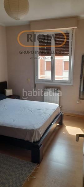 Foto 87bb7bd9-2061-408d-a4d2-5ab2ac141f4c. Piso vivienda sin ascensor, con posibilidad de ponerse en Vitoria - Gasteiz