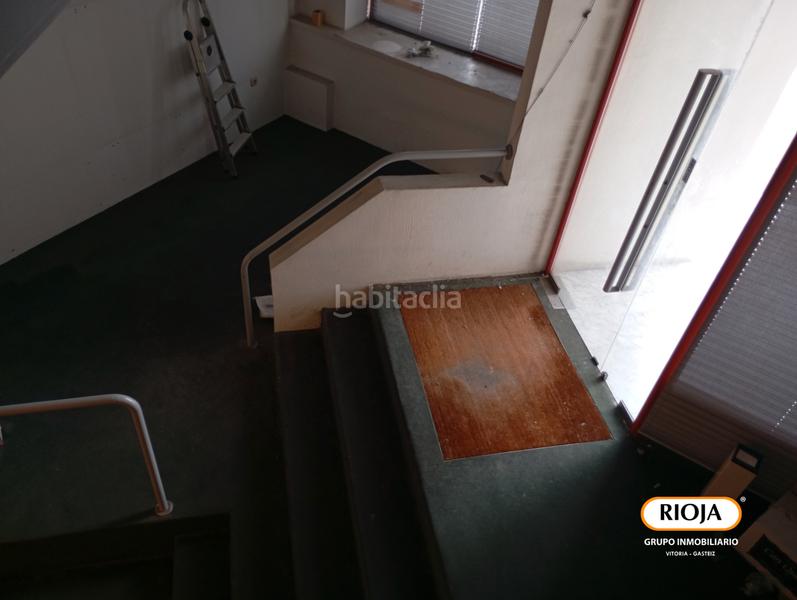Foto ca10ae9e-869b-48ec-bfcc-d7bb83d4845a. Lloguer local comercial a Desamparados Vitoria - Gasteiz