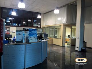 Nau industrial  Agirrelanda kalea. Pabellon semi nuevo