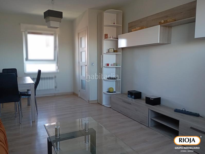 Foto 0d375338-2b18-4f1f-b07f-46418a4d06b5. Appartement avec chauffage parking dans Sansomendi Vitoria - Gasteiz