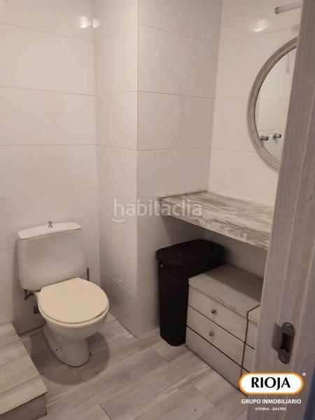 Foto d6ca46a1-c522-41b7-afe8-75a0420eff2d. Appartement avec chauffage parking dans Sansomendi Vitoria - Gasteiz