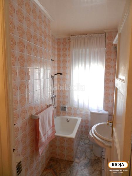 Foto c007c3a7-2784-446f-b5b2-ceeb272d30f5. Appartement avec chauffage dans Ariznabarra Vitoria - Gasteiz