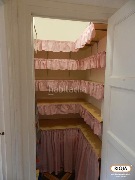 Foto f2b707e5-5fac-435b-8bf7-f44ef7013c0b. Appartement avec chauffage dans Ariznabarra Vitoria - Gasteiz